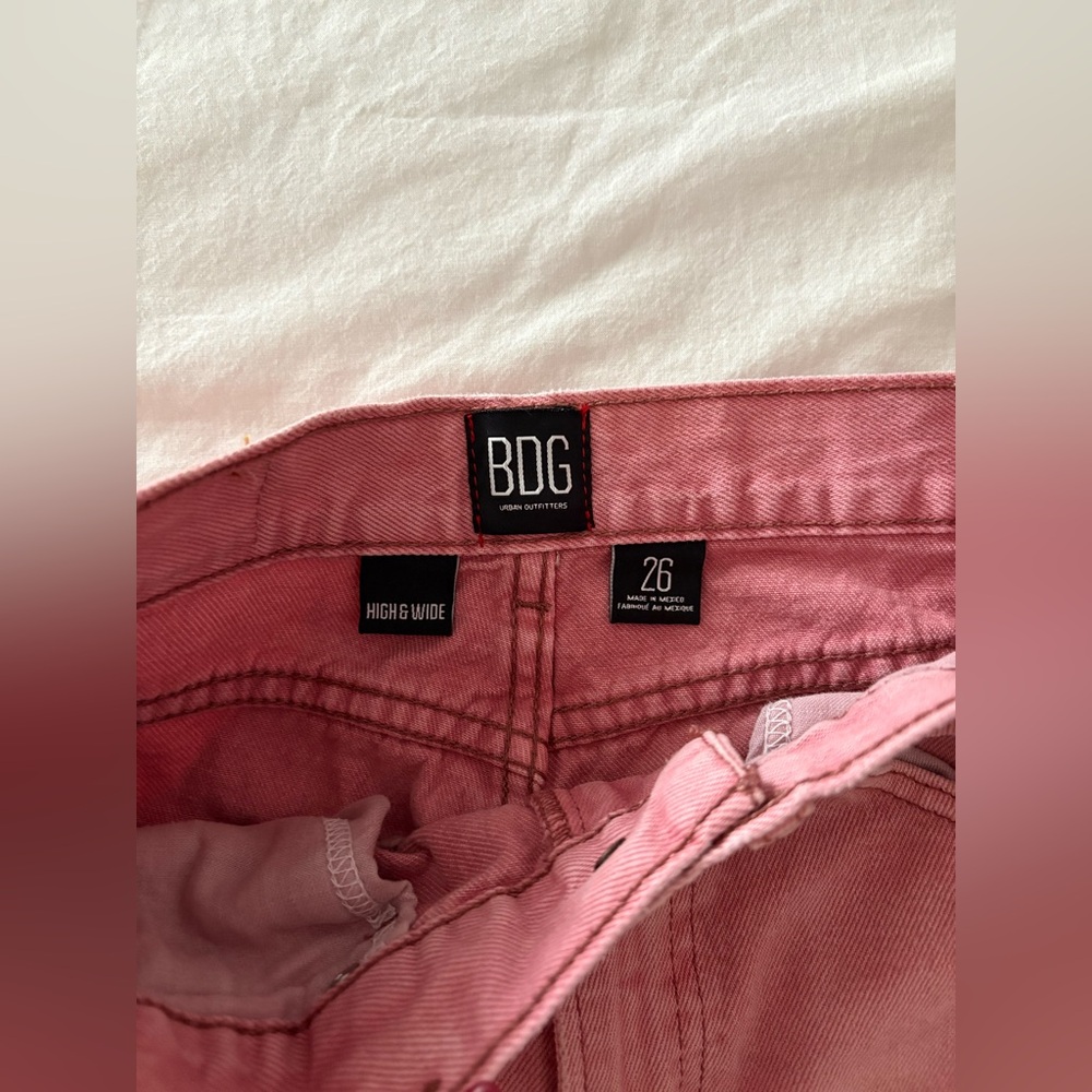 Pink BDG - Picture 4 of 4